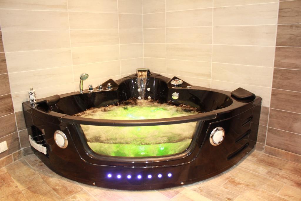 Appart'Hotel Art Deco Кан Екстериор снимка
